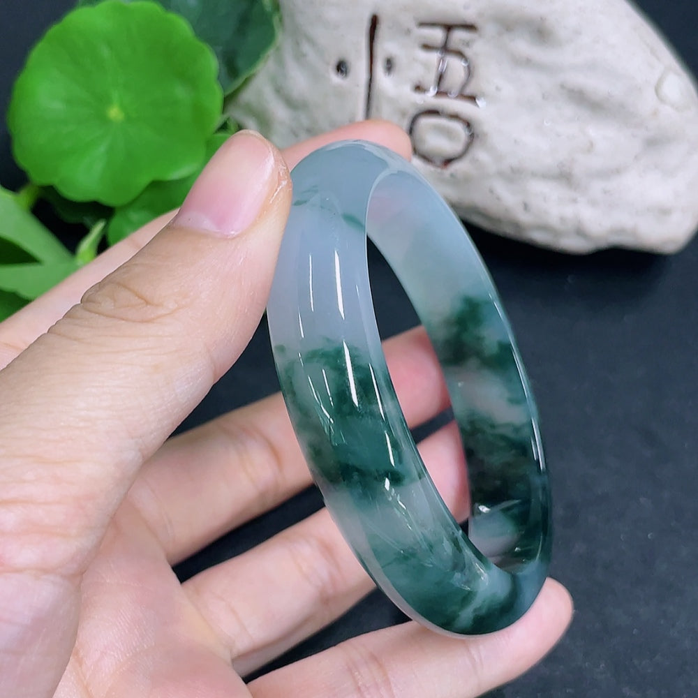 Jadeite Round Bangle