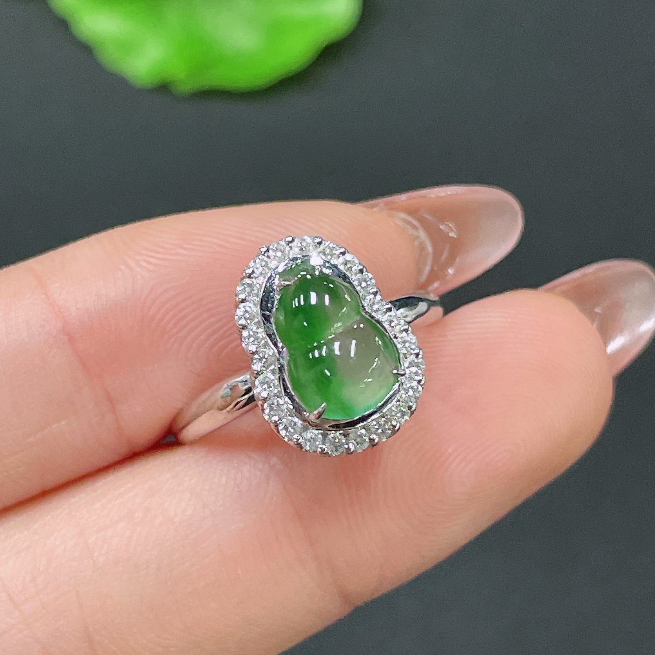Jadeite Ring 18k Gold Setting with Diamond, Total Weight Approx. 2.15g, Size 13