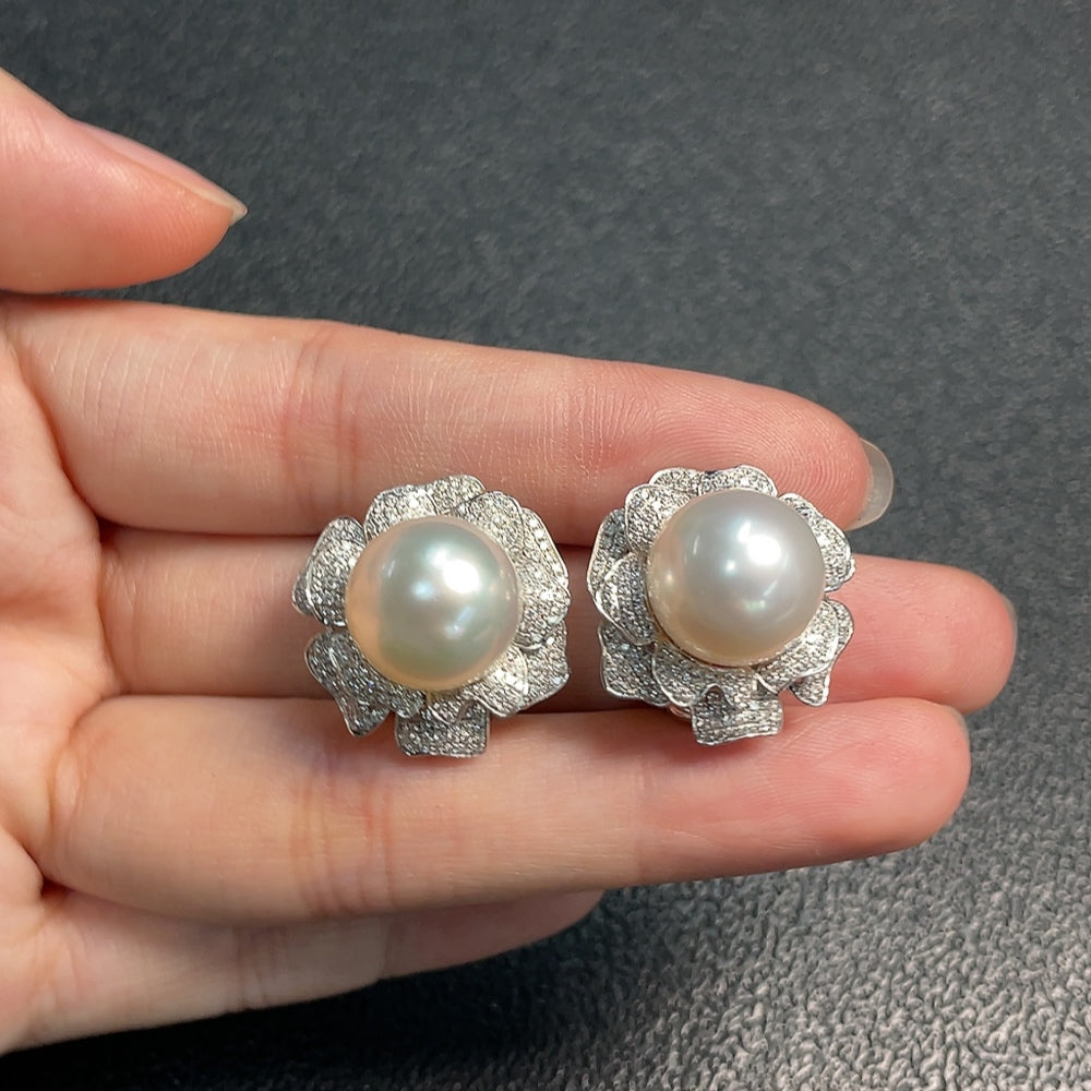 18K Seawater Pearl Earrings with Diamond Accents, Total Weight Approximately 14.04g, Pearl Size About 12.6mm
