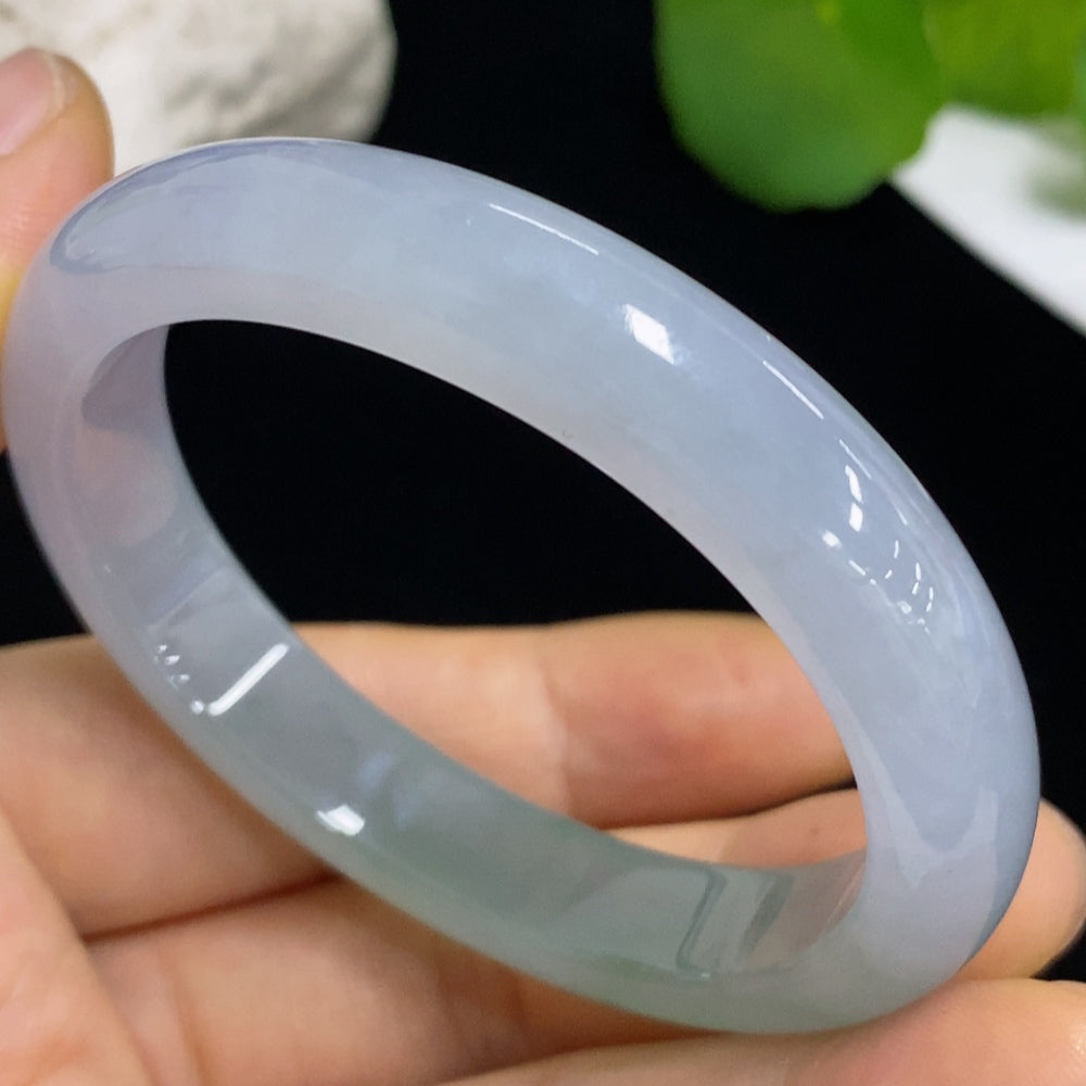 Jadeite Concubine Bracelet