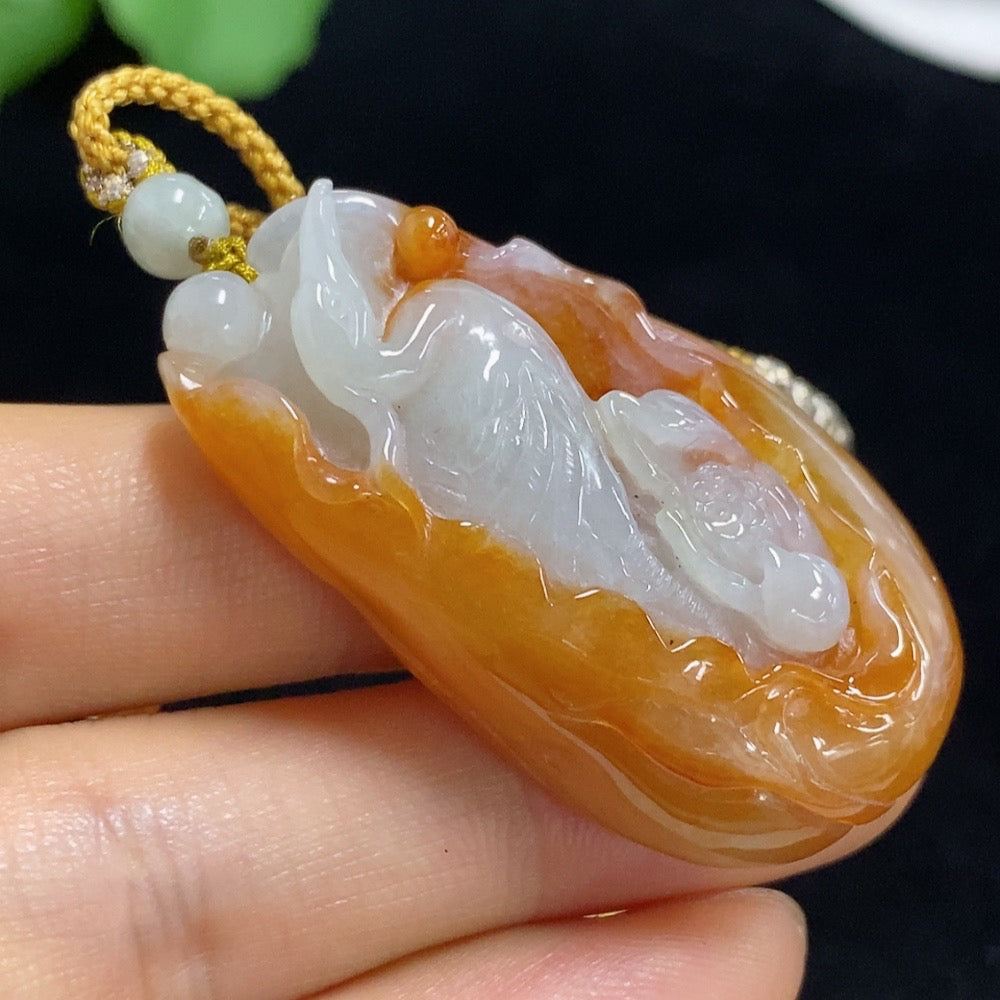 Jadeite Crane Pendant Total Weight Approx. 24.75g (including rope weight) with non-A grade beads