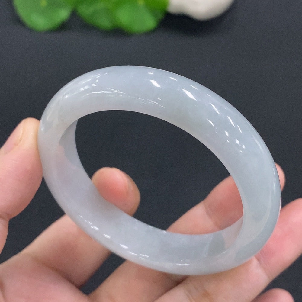 Jadeite Round Bracelet Size 51 Total Weight 48.724g