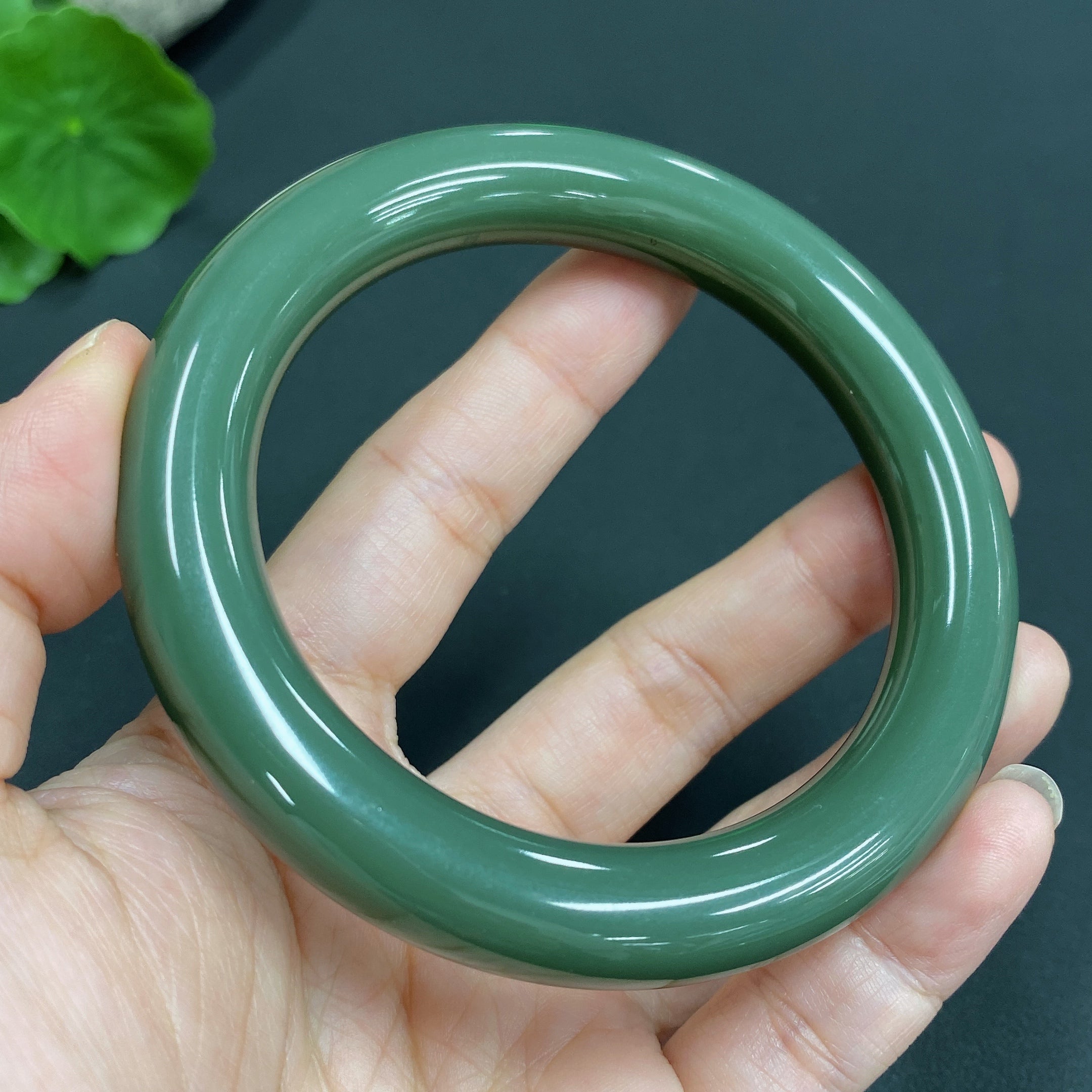 Hetian Jade Round Bangle Size 56.3 Total Weight Approx.56.8g