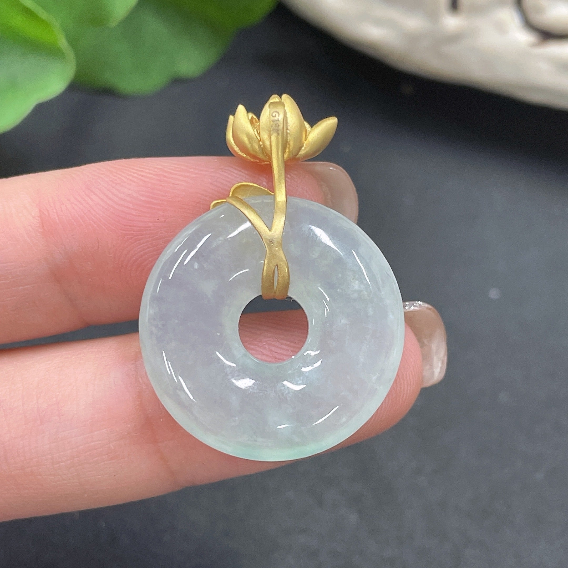 Jadeite Donut Pendant 18K Gold Total Weight Approx. 5.9g