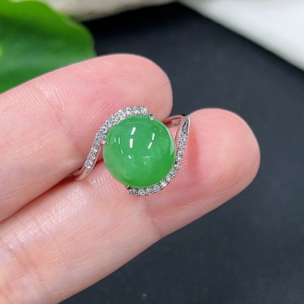 Jadeite Inlaid Ring 18K Gold (With Diamond Accents)