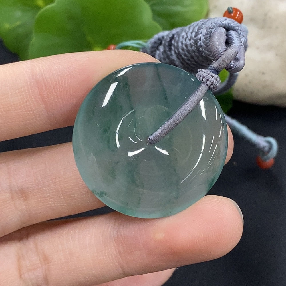 Jadeite Peace Knot Pendant Total Weight Approx. 13.62g
