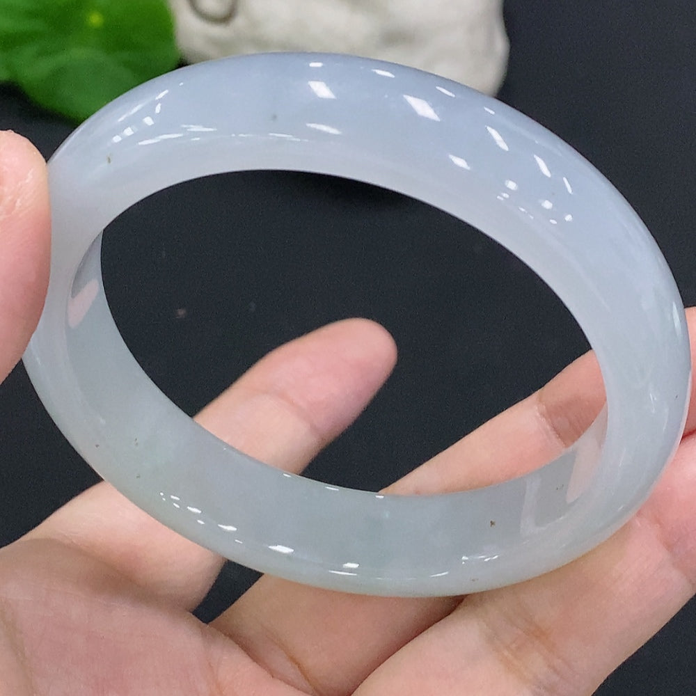 Jadeite Round Bangle Size 56.6 Total Weight Approx. 56.1g