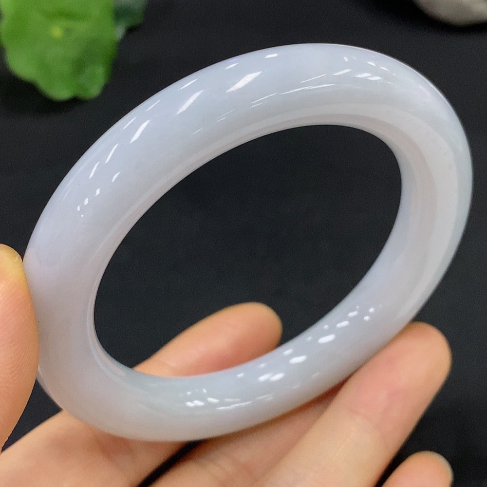 Jadeite Round Bangle Size 53.7 Total Weight 61.412g