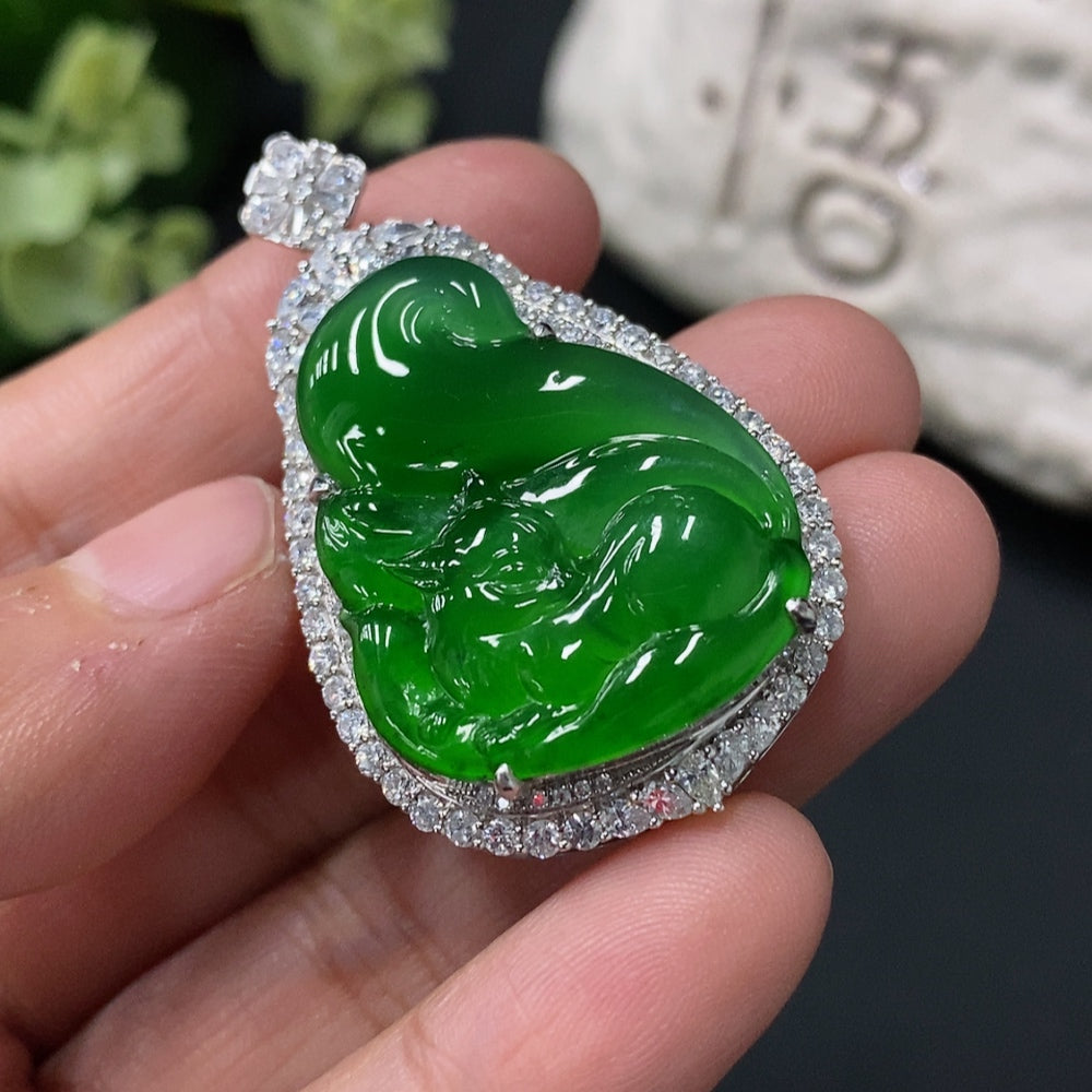 Jadeite Fox Pendant in 18K Gold Setting, Approx. 13g