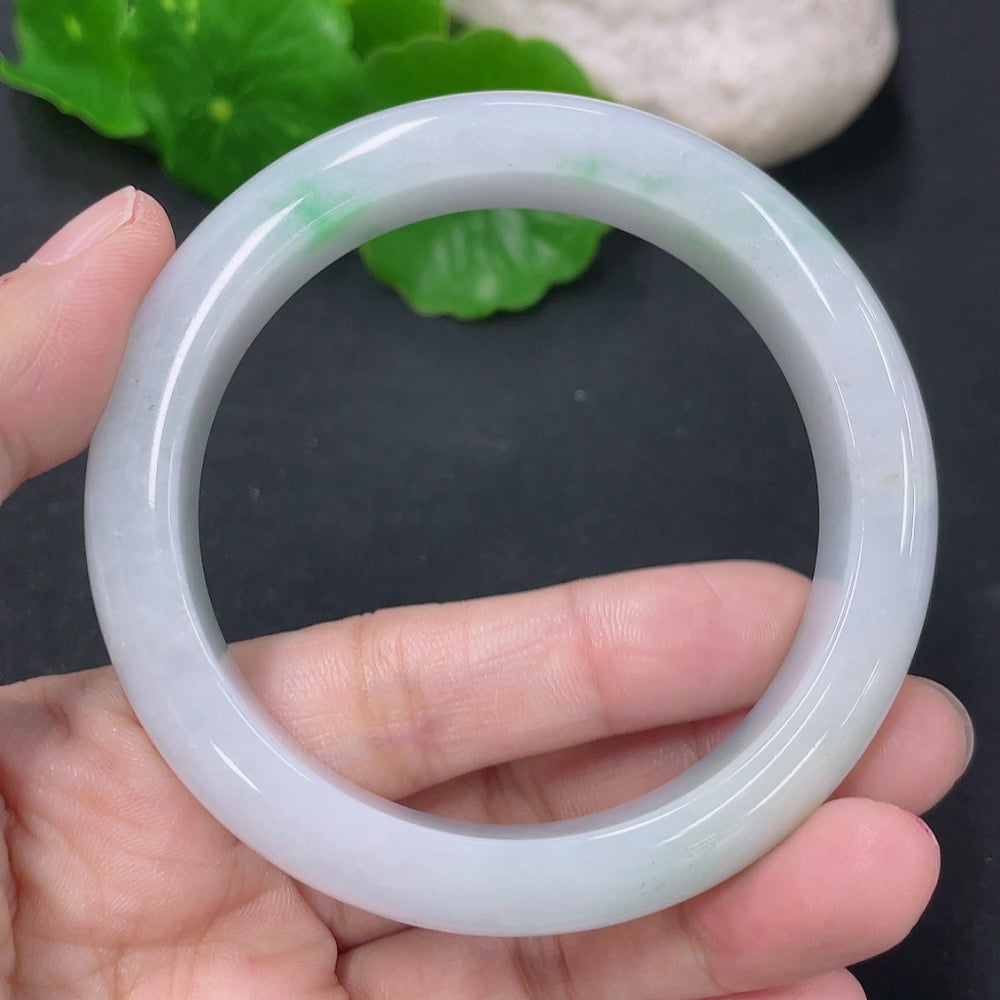 Jadeite round bracelet with 53mm diameter and approximately 55.85g weight, featuring smooth jade stones on a HKHQ jade jewelry piece.