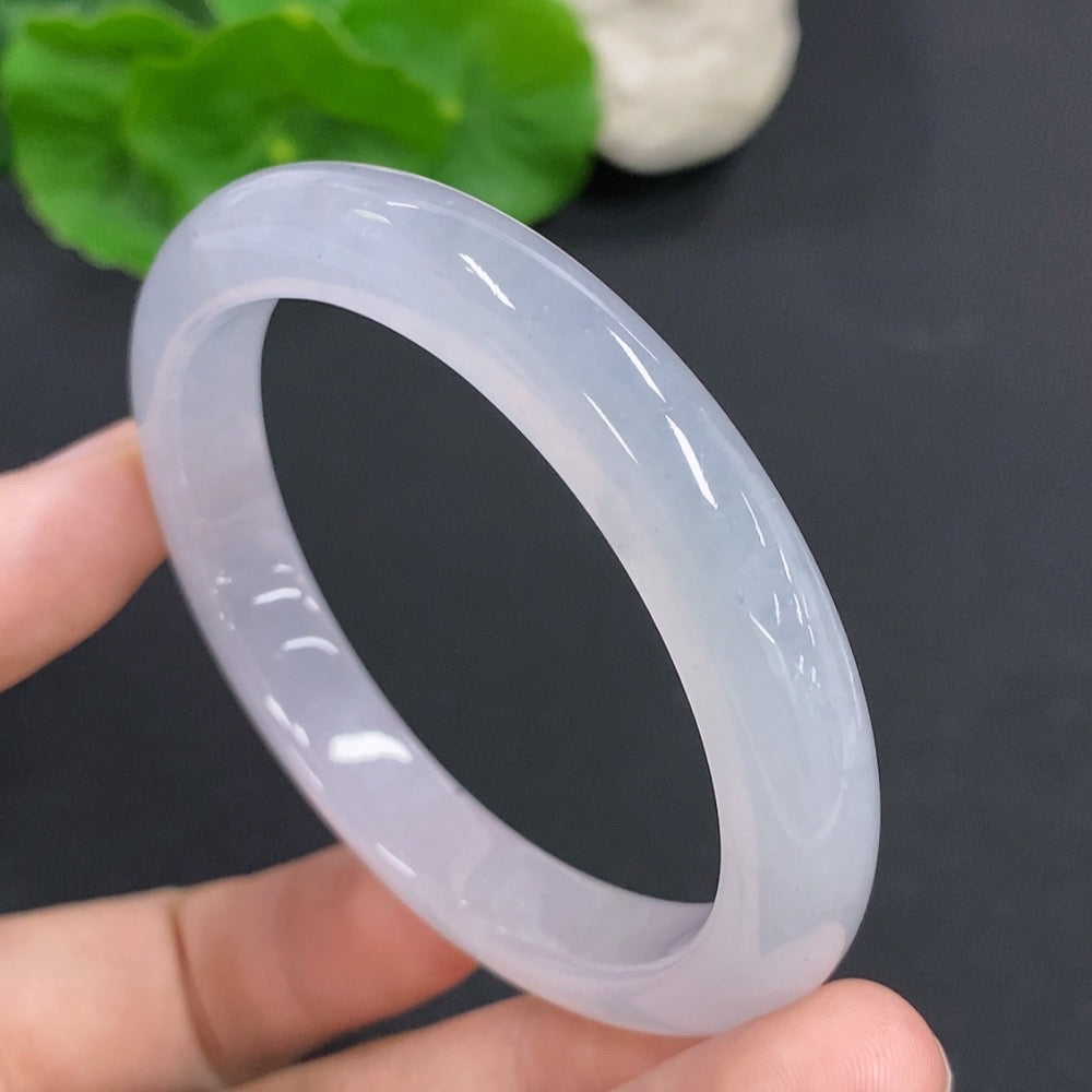 Jadeite Concubine Bracelet