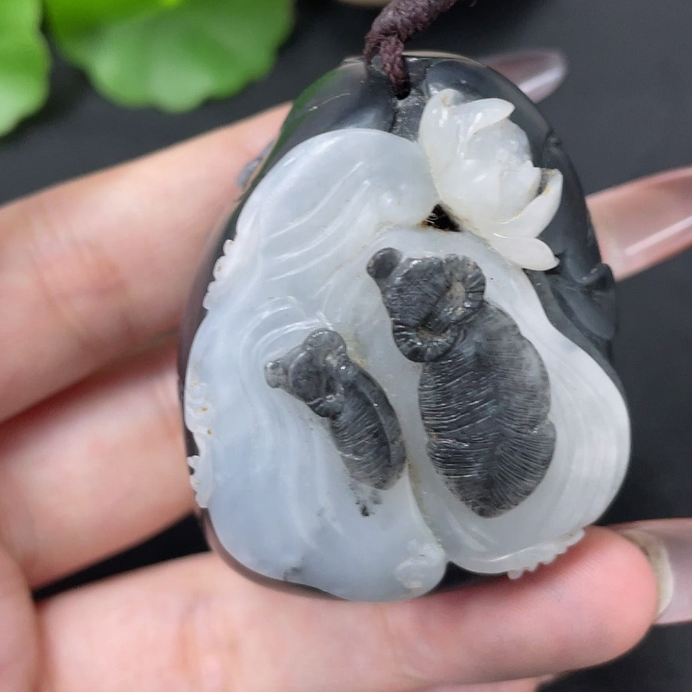 Hetian Jade Handheld Carving Ox with Other Mineral Components, Total Weight Approximately 115.6g