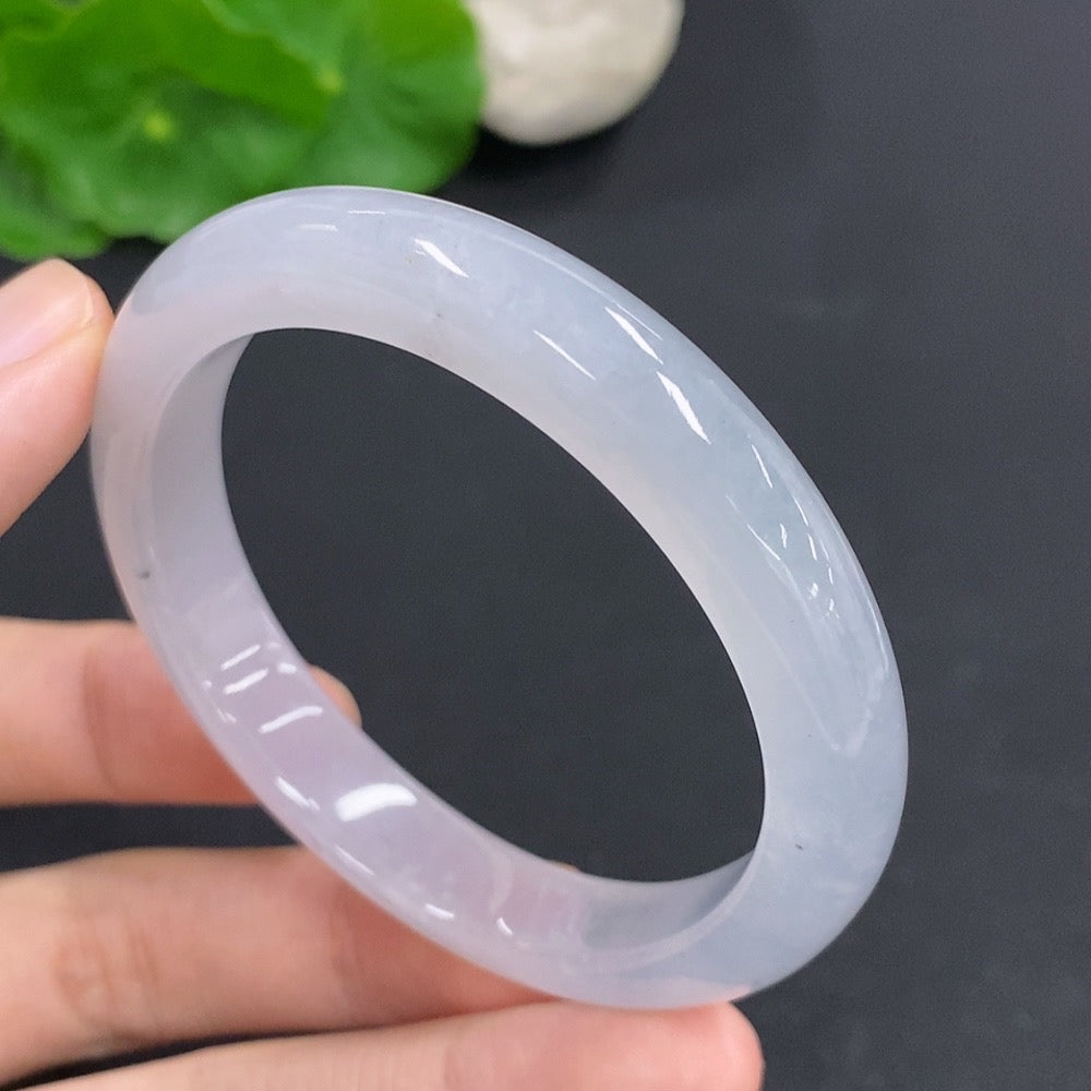 Jadeite Concubine Bracelet