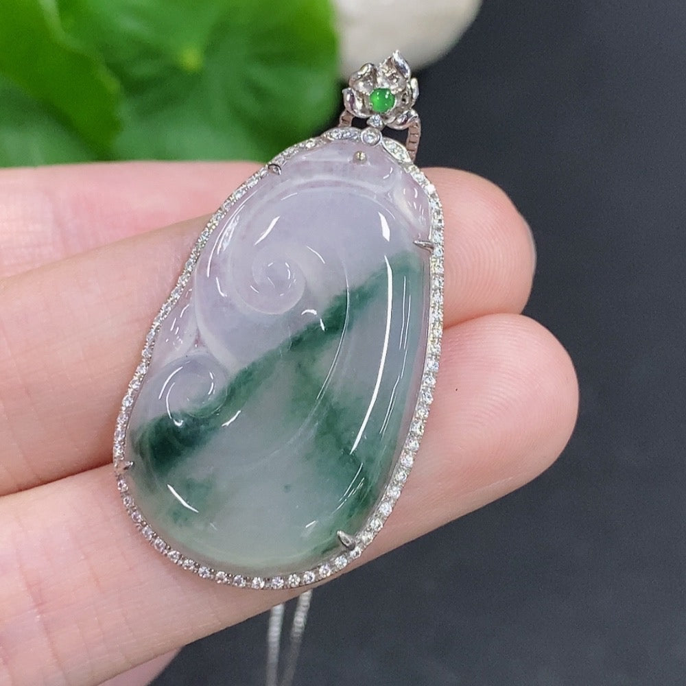Jadeite Ruyi Pendant 18k Gold Chain Not Included Total Weight Approx. 4.6g (Excluding Chain) Non-Diamond