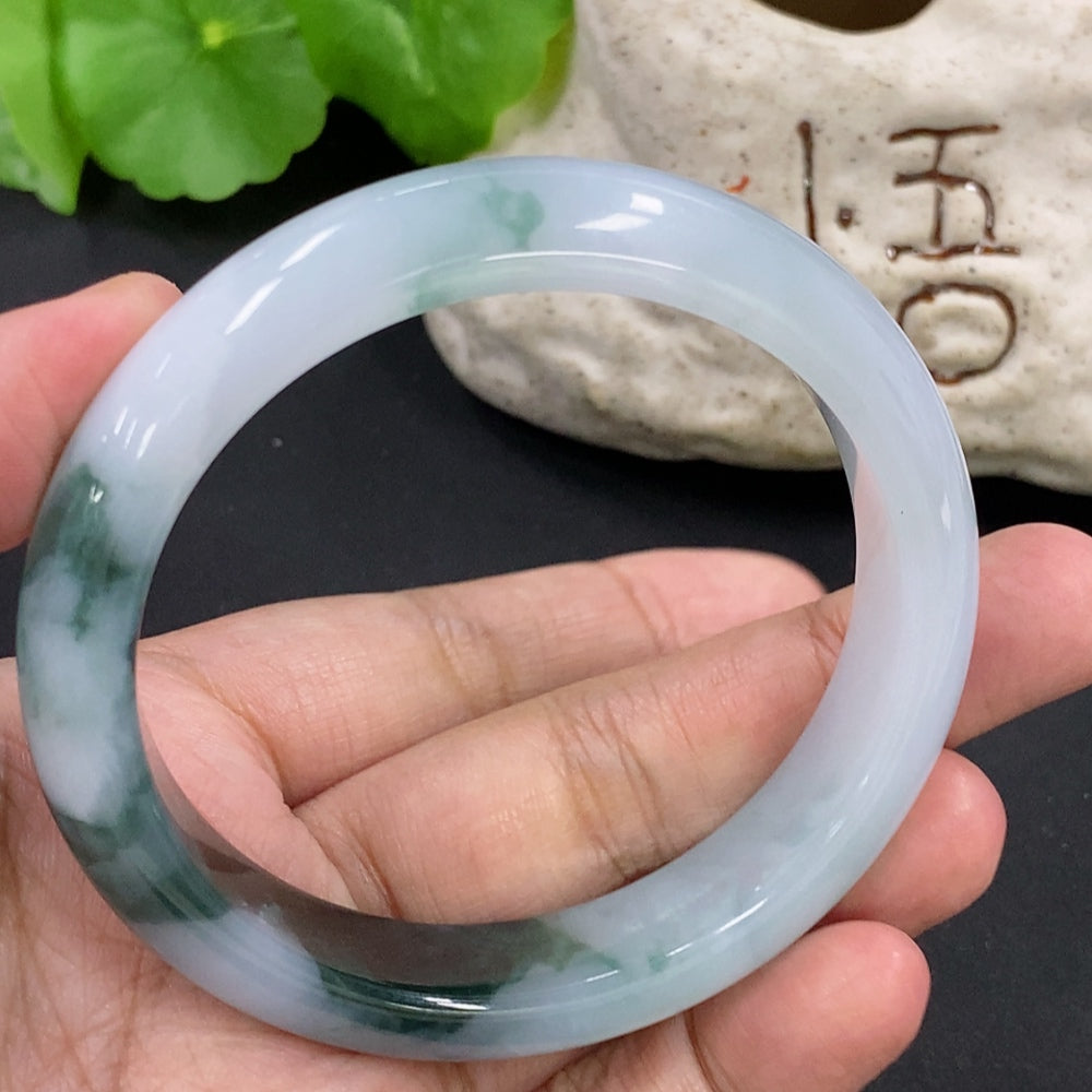 HKHQ jadeite round bangle bracelet, 51.68g, size 55.5, featuring smooth, polished jadeite in a classic circular design.