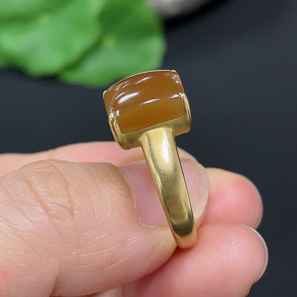 Adjustable Hetian Jade ring with 18K gold band, featuring smooth green jade stone and elegant design by HKHQ.
