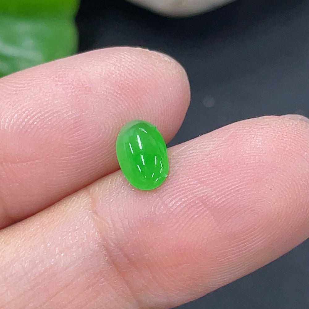 Jadeite cabochon total weight approx. 0.15g