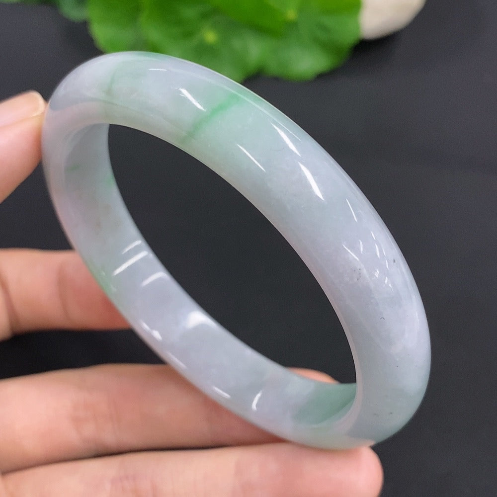 Jadeite Round Bangle