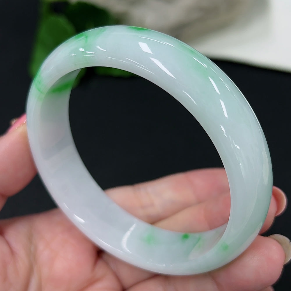 Jadeite Round Bangle