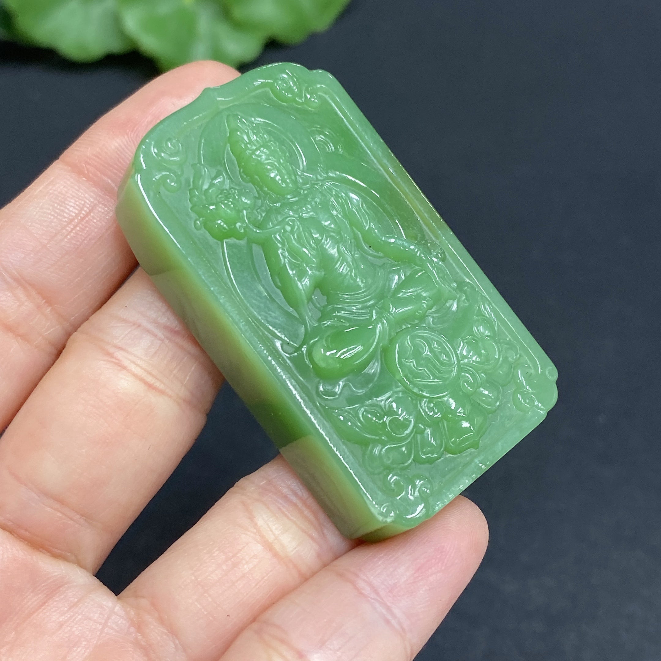 Hetian Jade Pendant Guanyin Total Weight Approx.42.9g