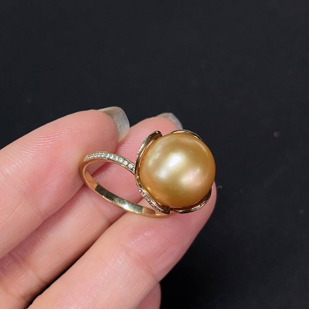 Seawater Pearl Inlaid Ring 9k Gold Size 15 Approx. 12.4mm Total Weight About 4.99g Color Origin Undetermined Non-Diamond