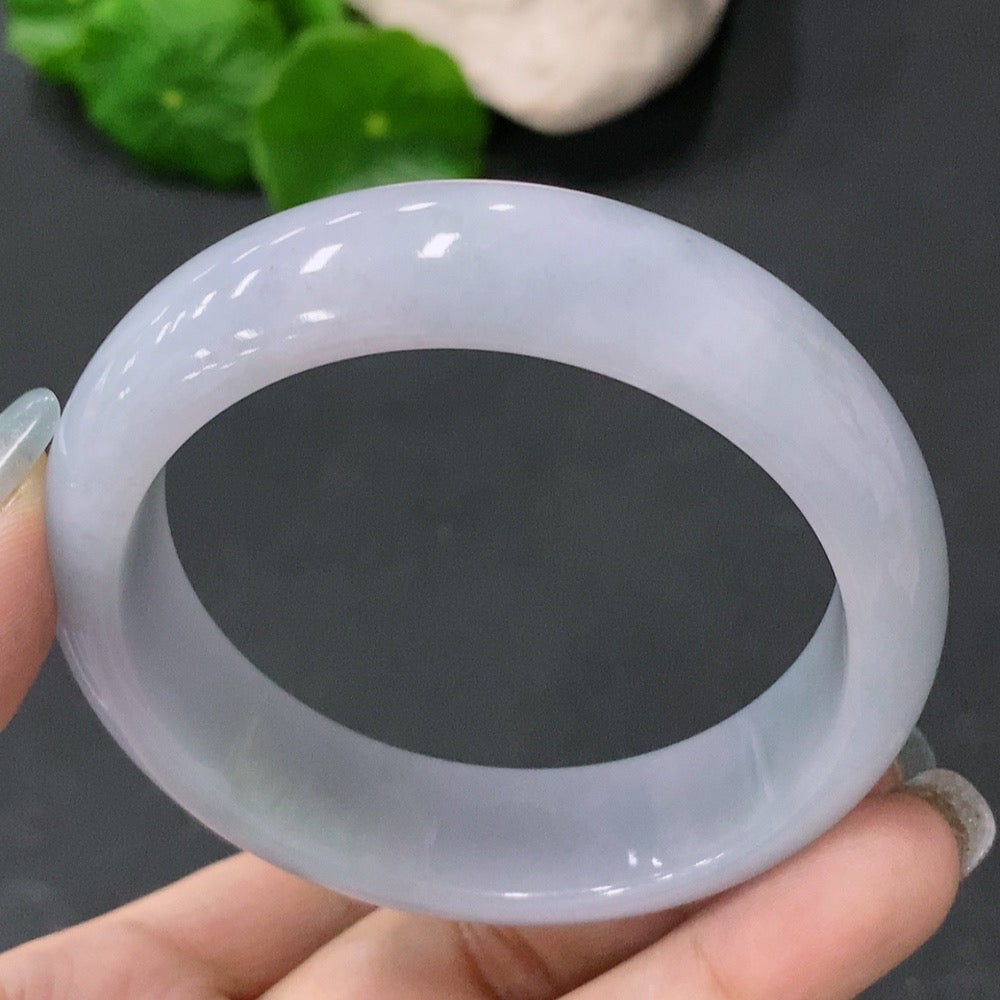 Jadeite Regular Round Bracelet 53.6 Inner Diameter Total Weight 62.157g