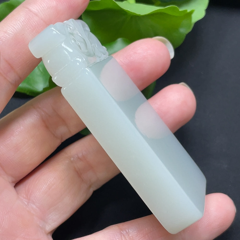 HKHQ Hetian Jade plain pendant necklace with 62.56g weight, featuring smooth, polished jade in a simple, elegant design.