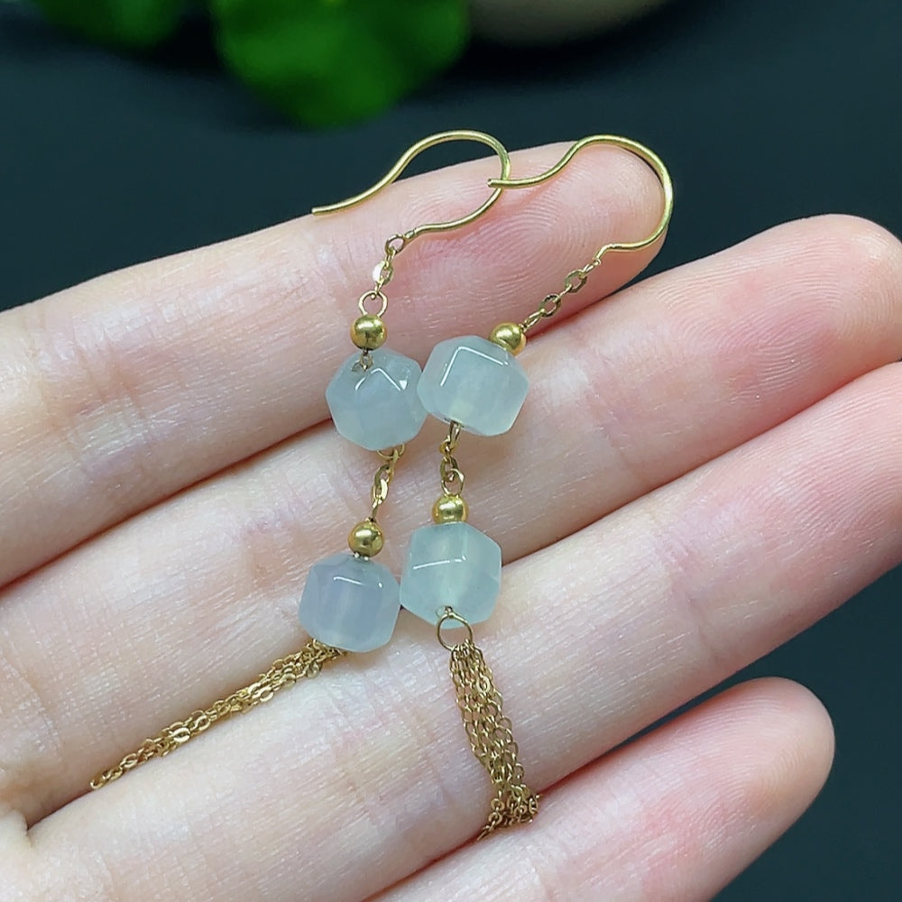 HKHQ jadeite bead inlaid earrings with 18k gold accents, showcasing elegant jade beads and intricate craftsmanship.