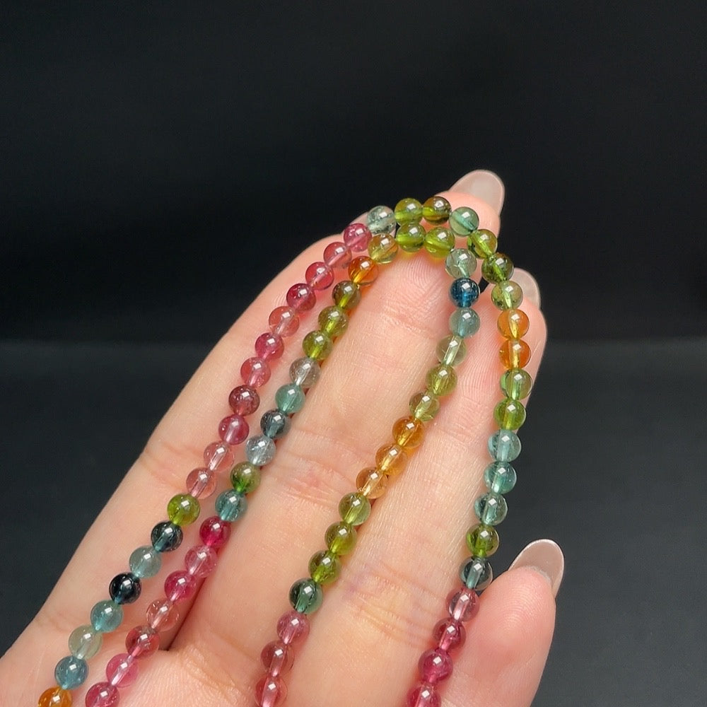 Tourmaline Bead Strand with Visible Organic Inclusions, Total Weight Approx. 15.49g, Size About 4.2mm
