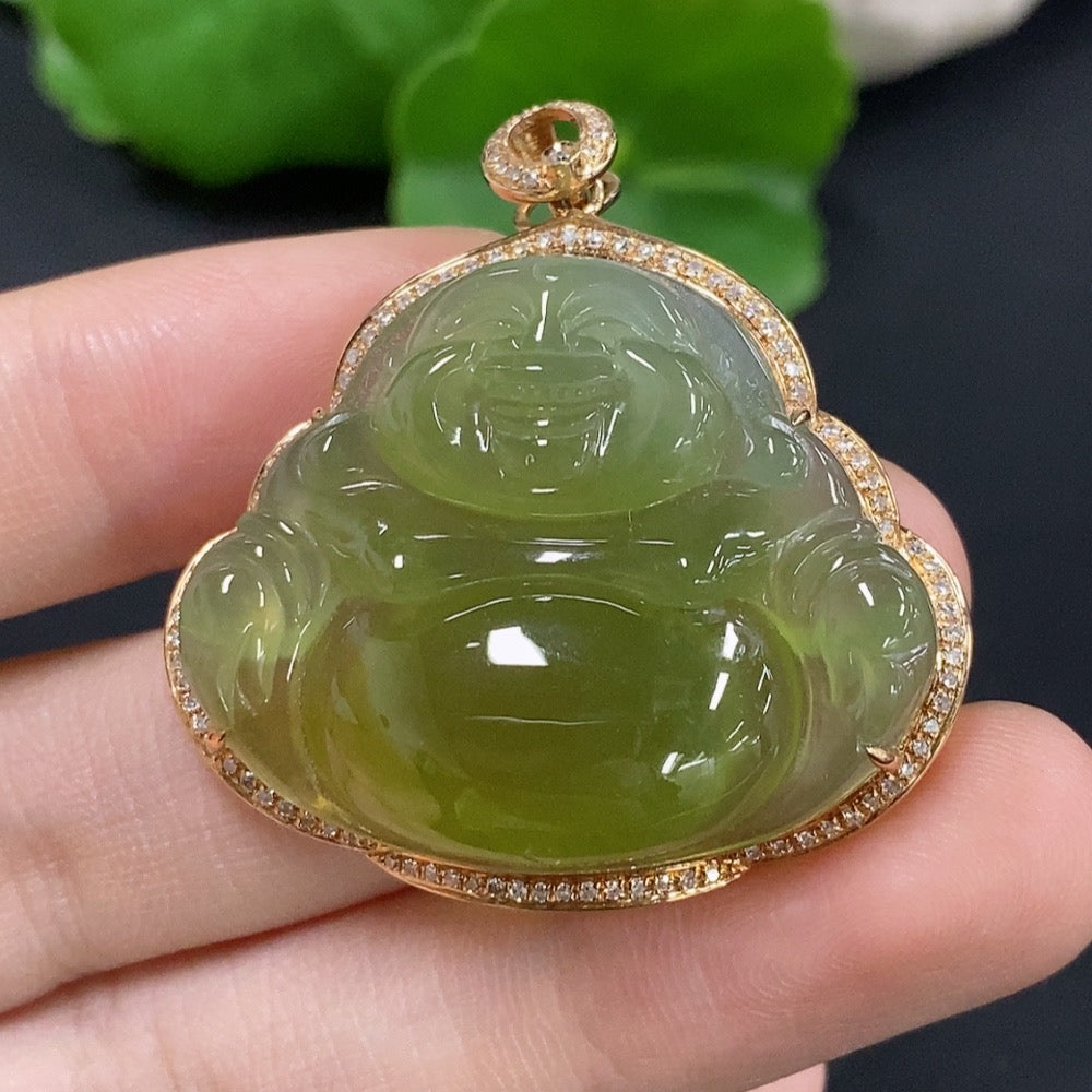Jadeite Buddha Pendant Set in 18K Gold with Diamond Accents, Total Weight Approximately 11.85g