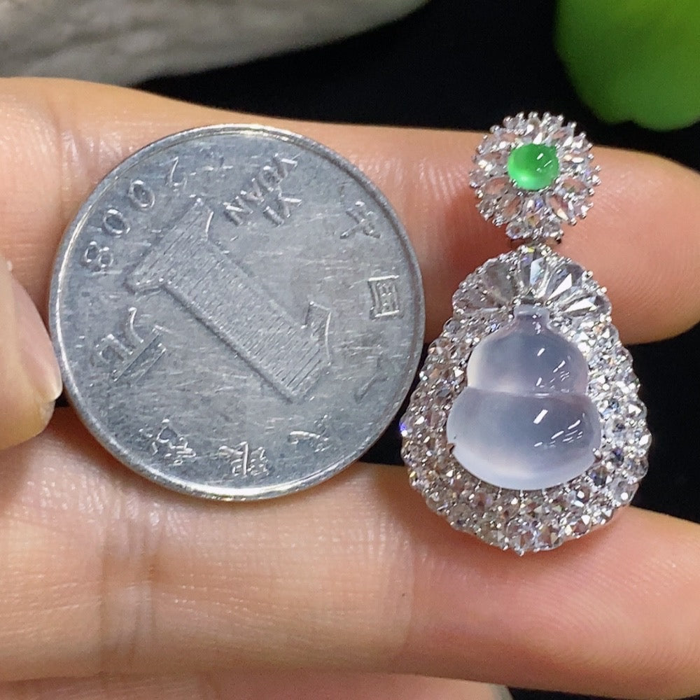 Jadeite Gourd Inlaid Pendant 18k with Diamond Accents Total Weight Approximately 4.2g