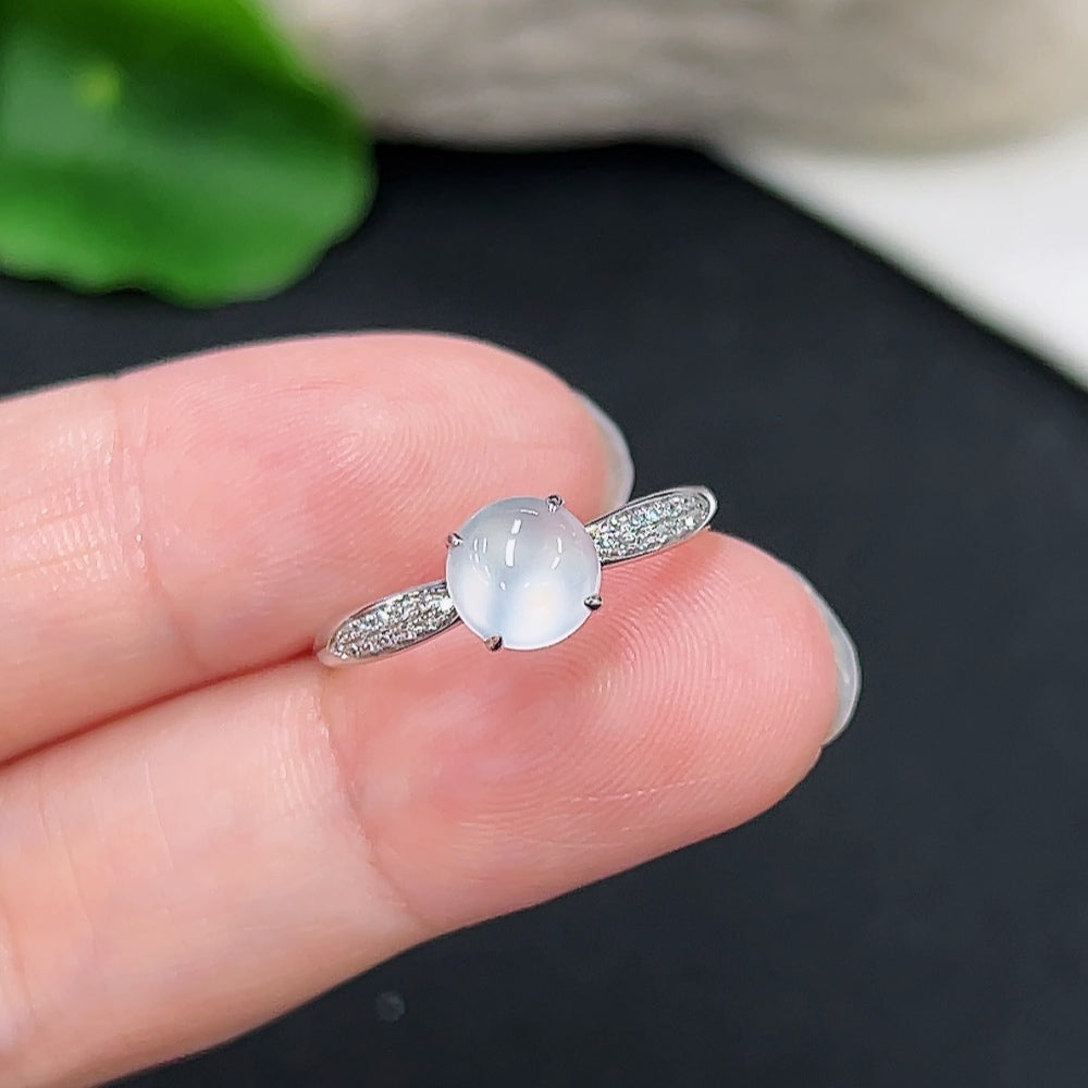 Jadeite Ring18K Gold (with Diamond Accents)
