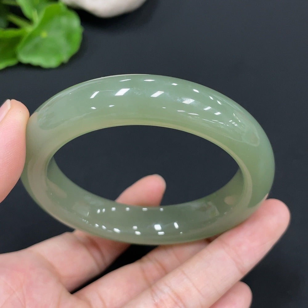 Hetian Jade Round Bracelet Size 52.7 Total Weight Approx. 57.2g