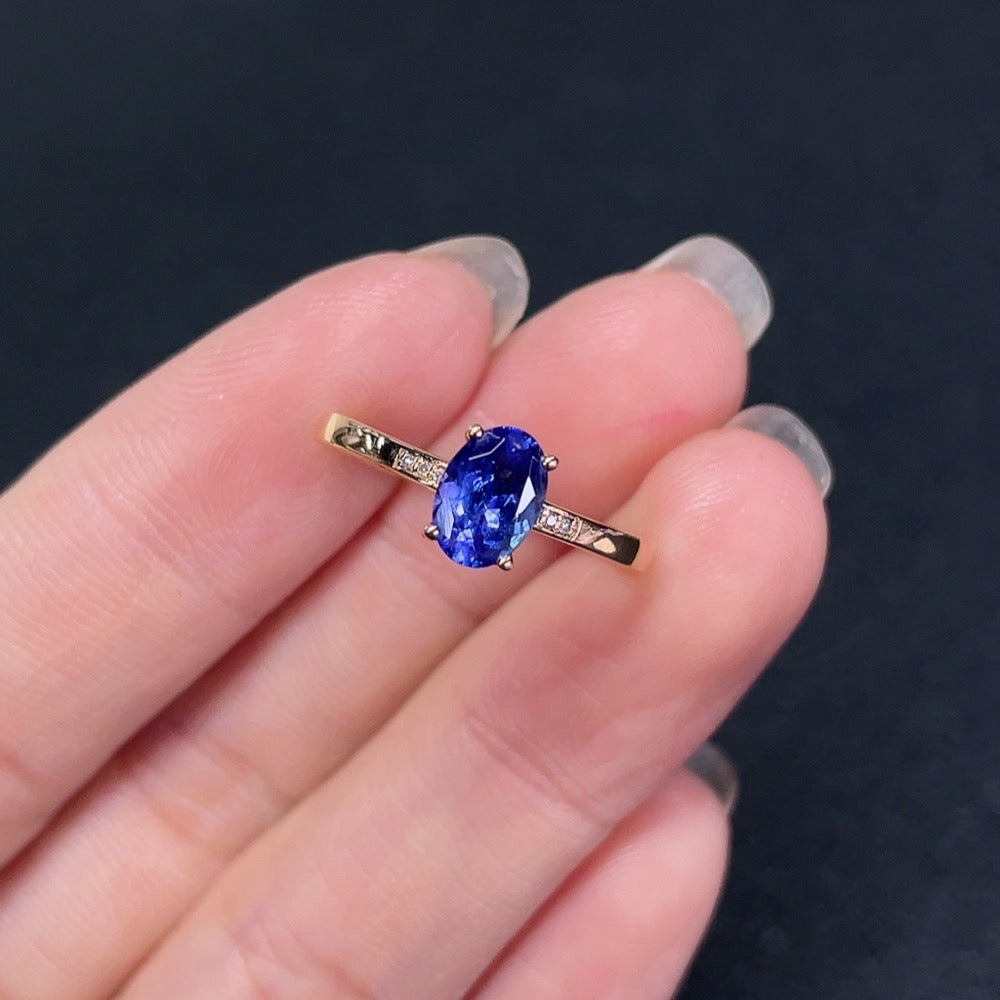 Tanzanite Inlaid Ring 18k Gold