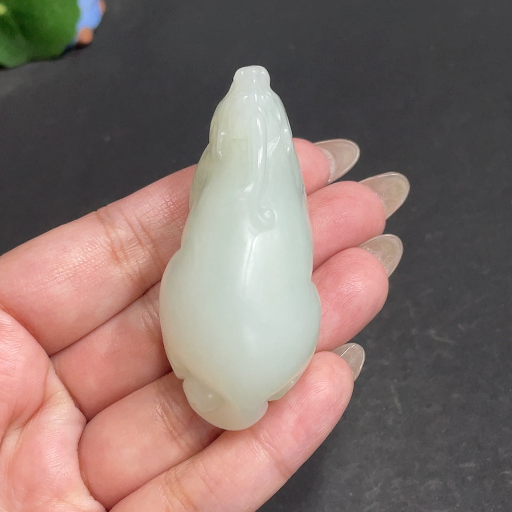 Hetian Jade Pendant, Auspicious Beast, Total Weight: Approx. 67.4g