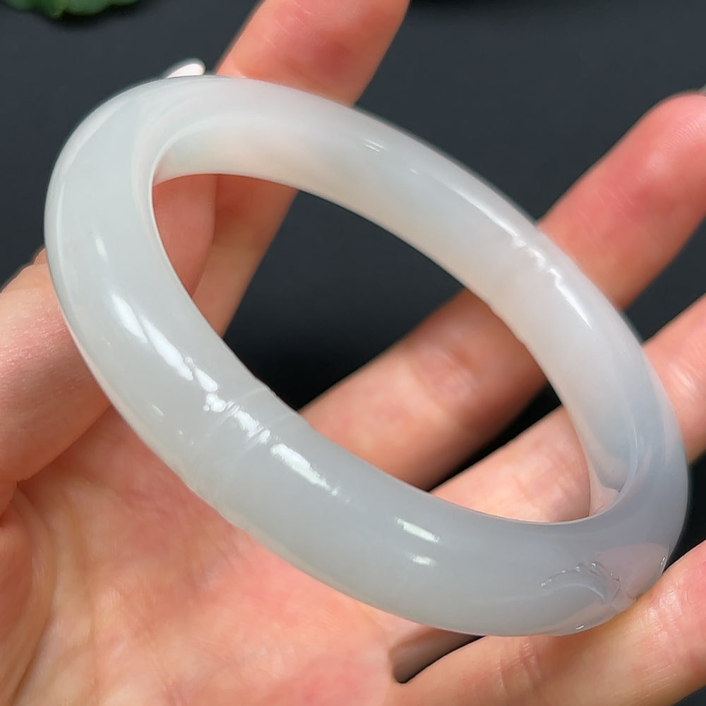Hetian Jade Round Bracelet Size 57.1mm Total Weight Approx. 51.78g