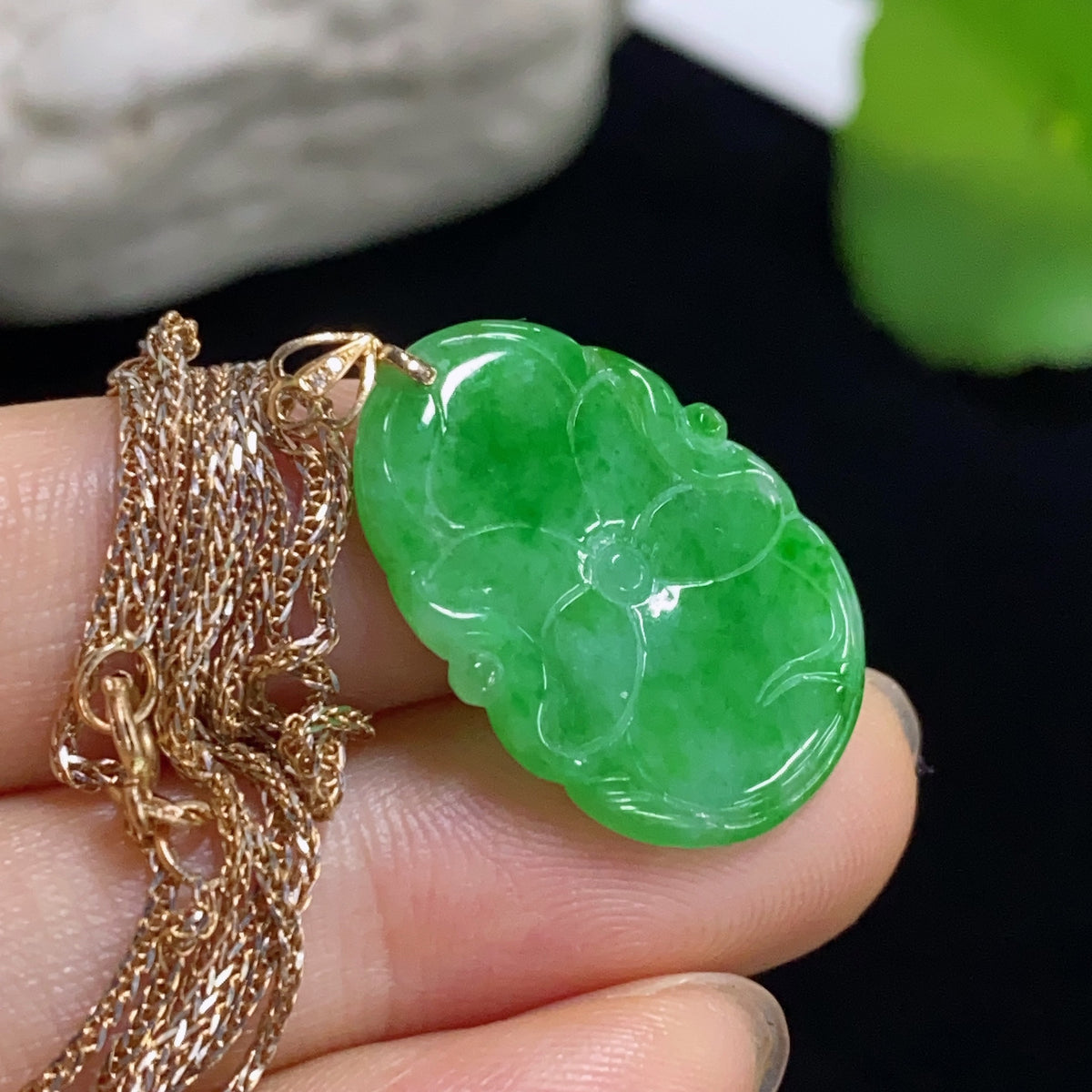 Jadeite Lotus Leaf Pendant with 18K and 14K Chain, Non-Diamond (Too Small to Confirm Natural Origin)