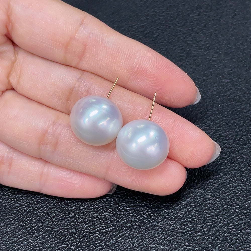 Seawater Pearl Earrings 18K Gold Approx