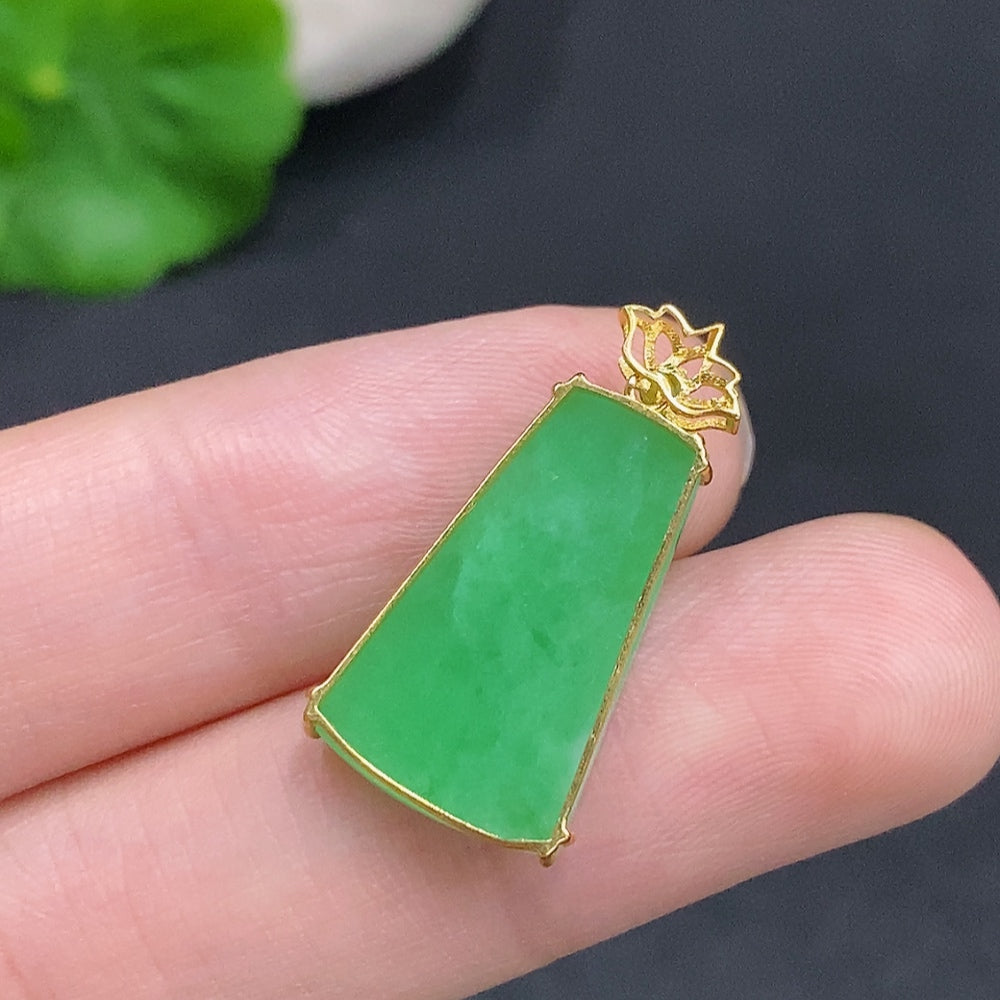 Jadeite Plain Pendant Necklace 18K Gold Total Weight Approx.1.9g