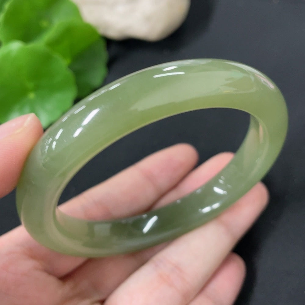 Hetian Jade Round Bracelet Size 57.8 Total Weight Approx. 50.5g