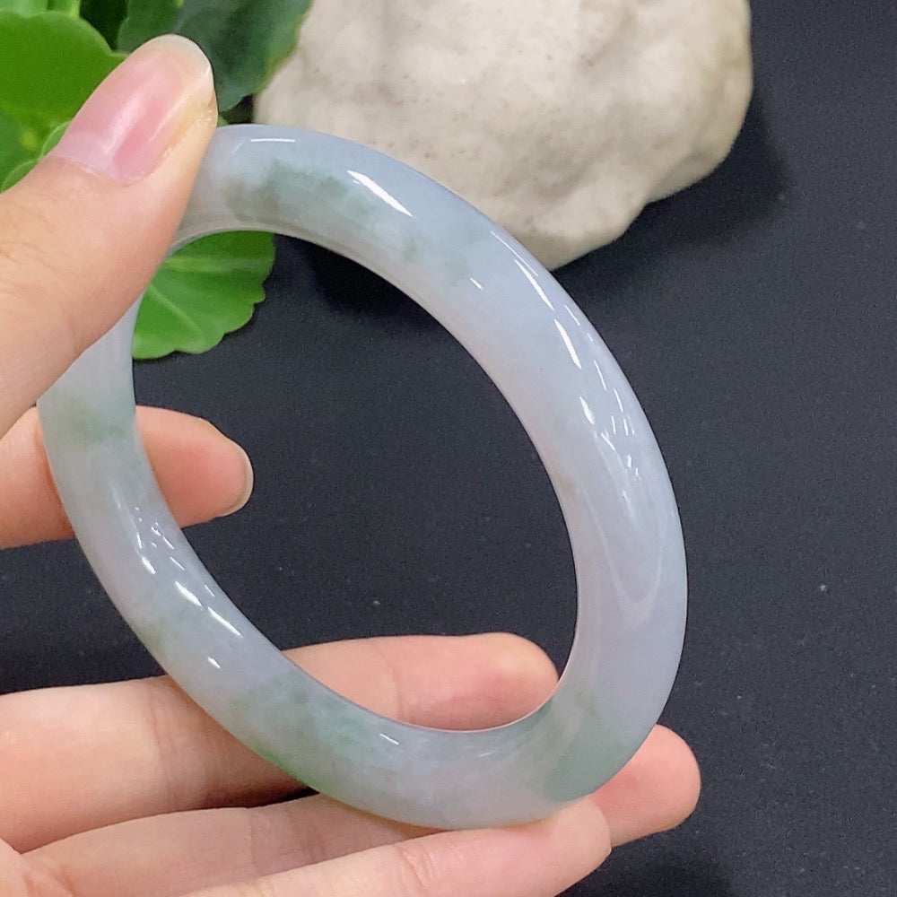 Jadeite Round Bangle
