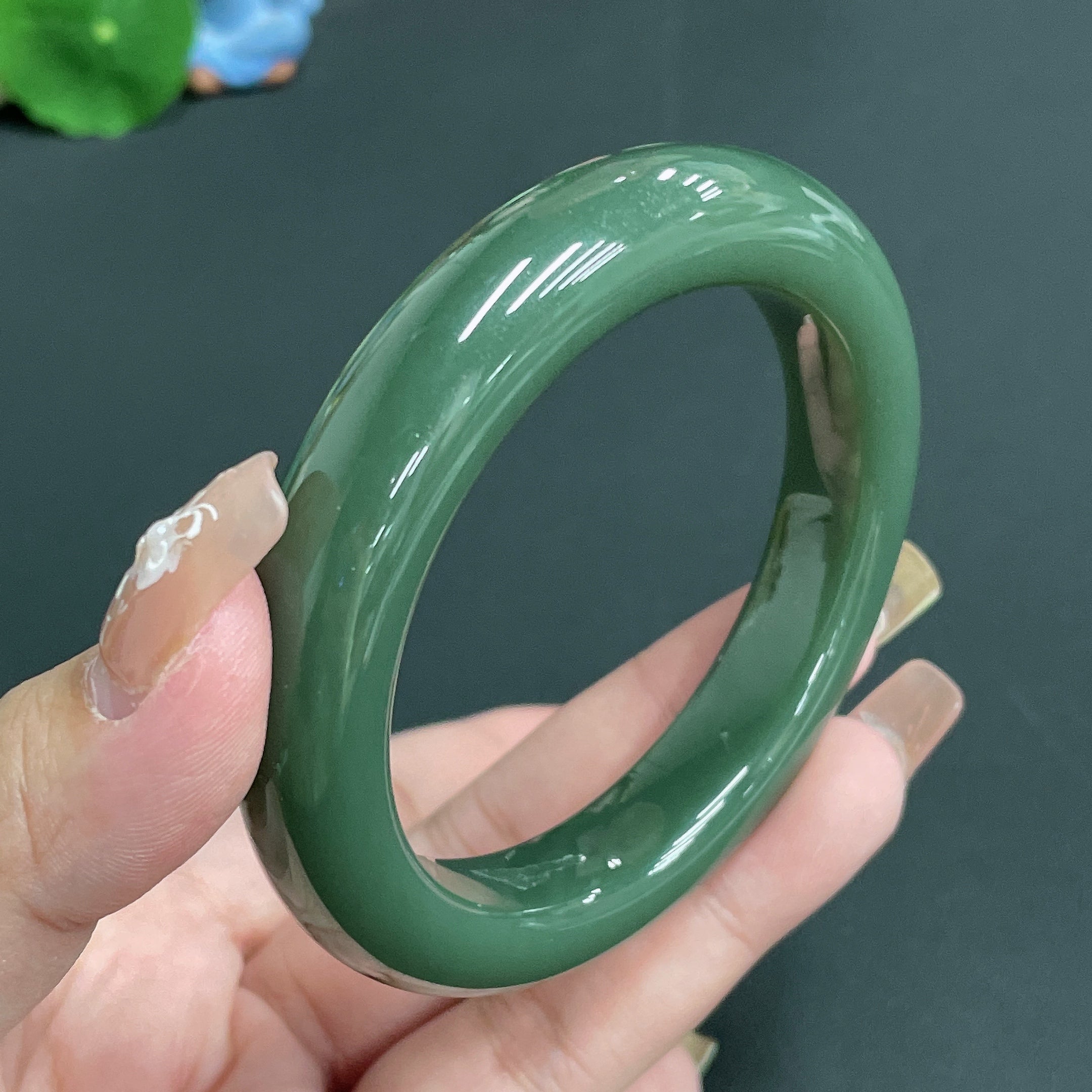 Hetian Jade Round Bracelet Size 56.7 Total Weight Approx. 70.33g