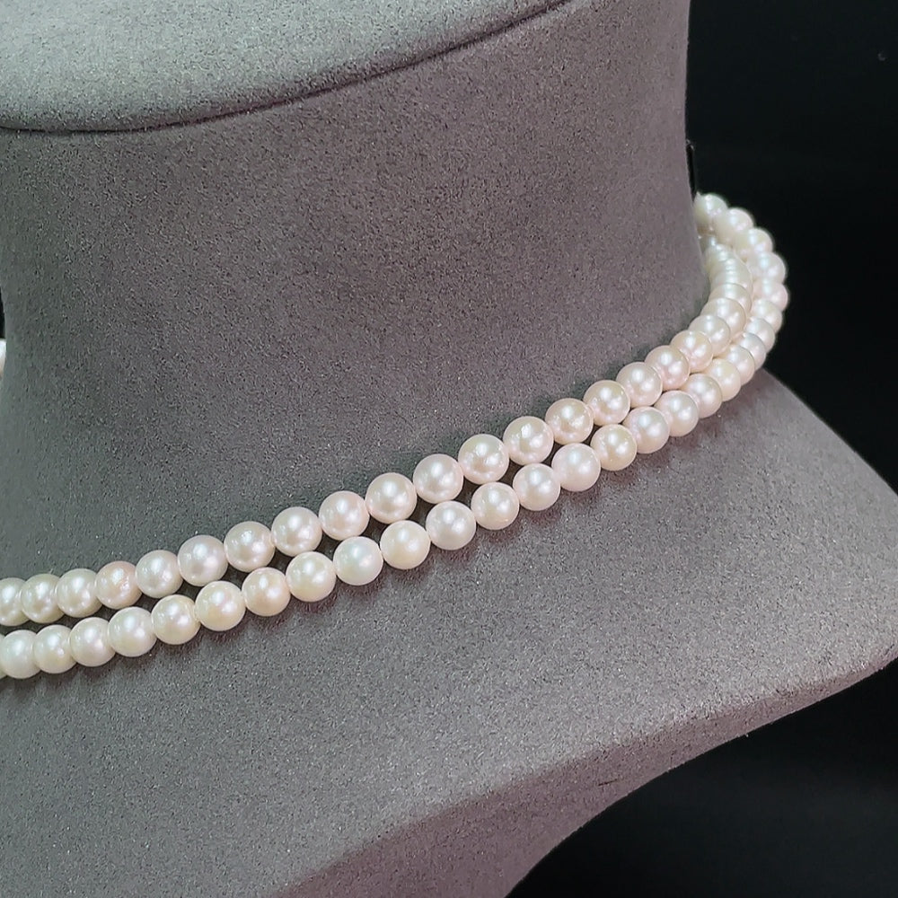 18K gold saltwater pearl necklace, total weight approximately 44.69g, pearl size about 6.3mm