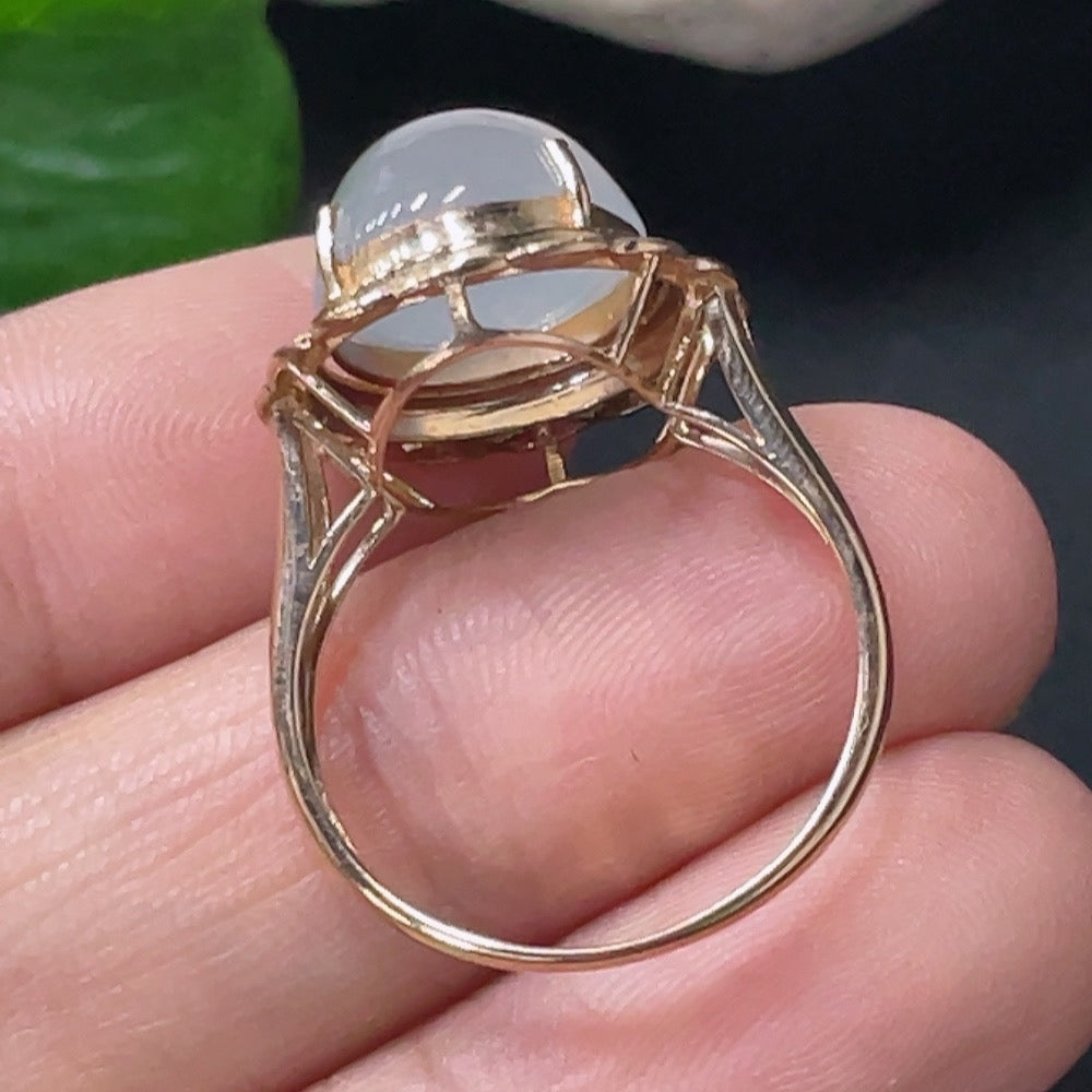 Jadeite inlaid ring 18k with diamond size 13 total weight approx. 3.4g