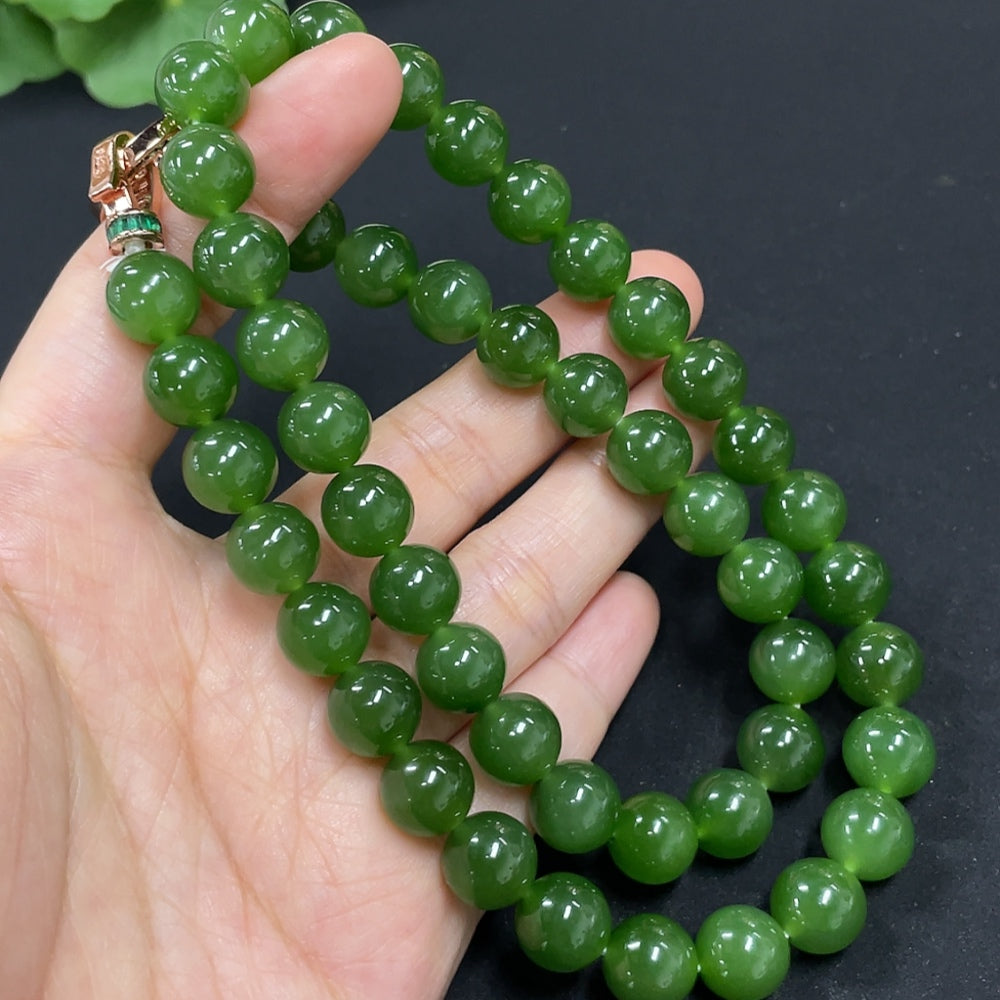 Green Hetian Jade Bead Necklace, Non-Gold