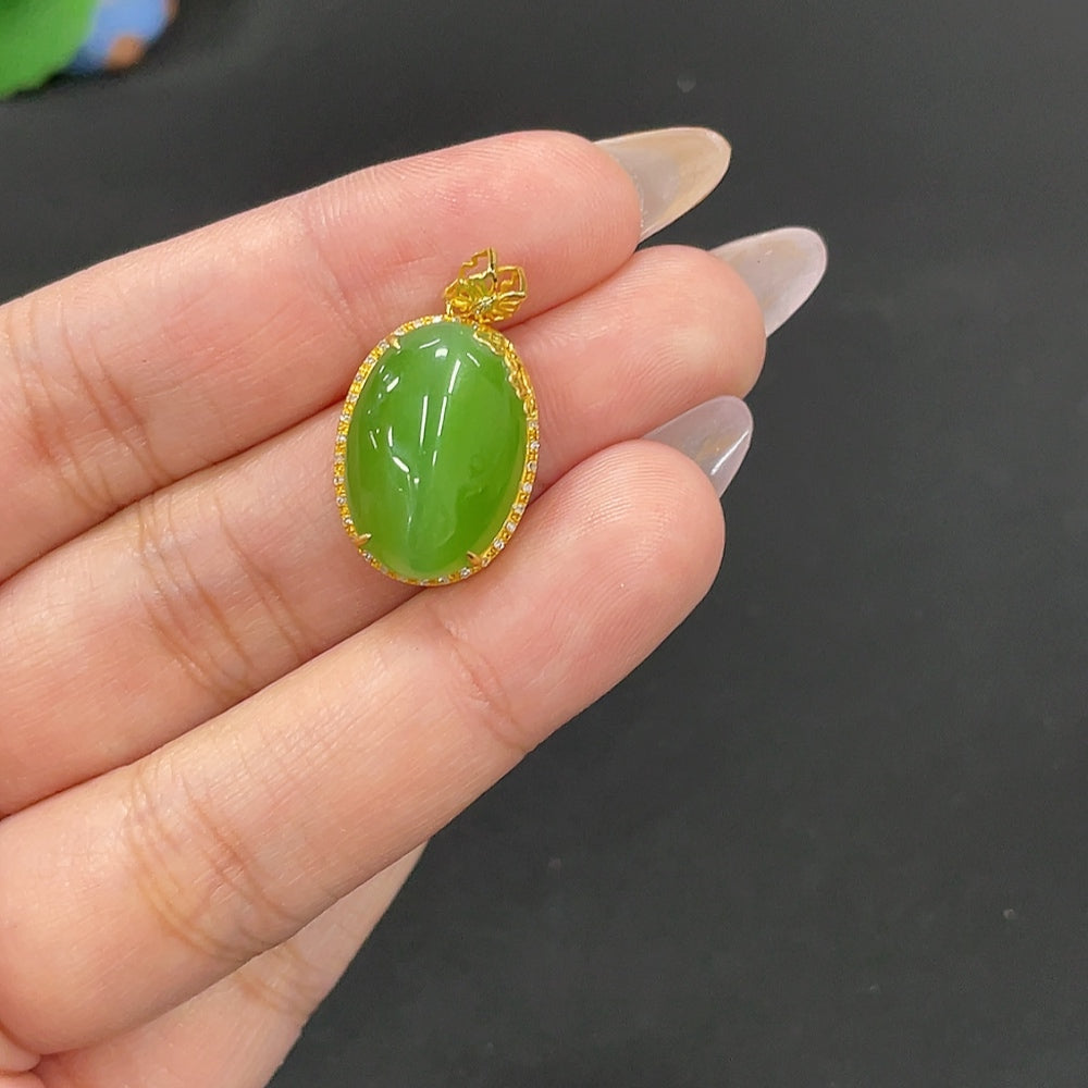 Hetian Jade Inlaid Pendant, Total Weight Approx. 3.7g, 18k Gold with Diamond Accents