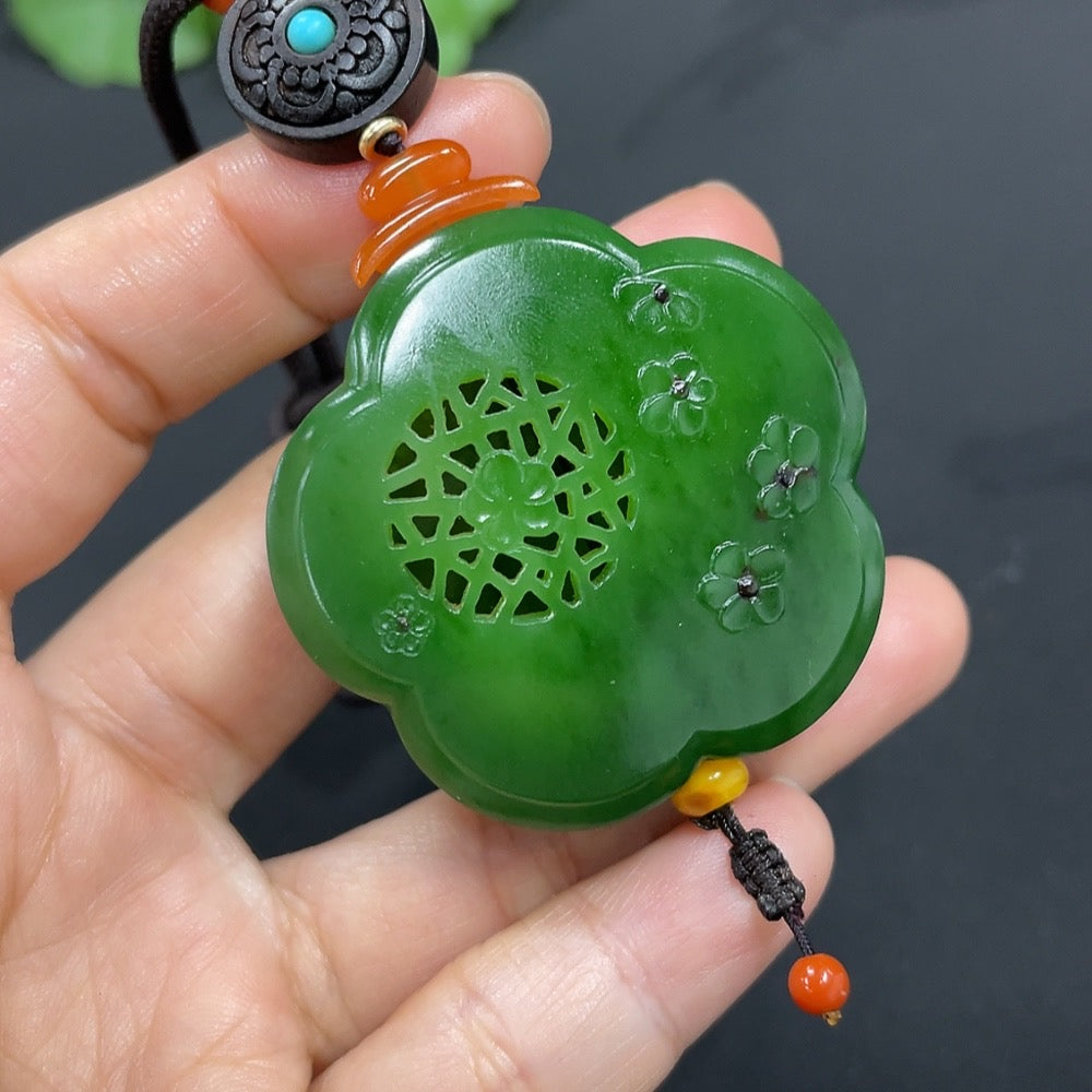 Hetian Jade Jasper Pendant 'Flowers Blooming and Wealth Flourishing'