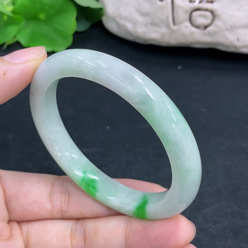 Jadeite Round Bangle