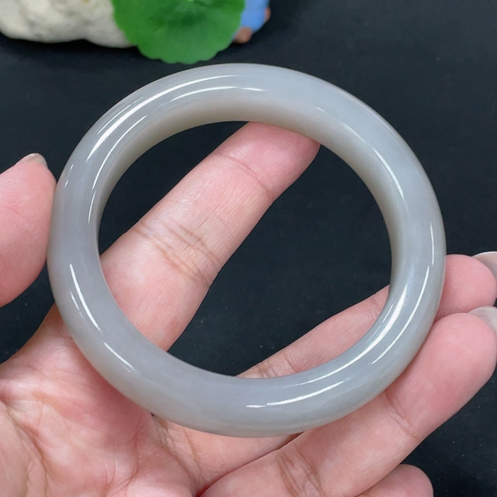 Hetian Jade Round Bracelet Size 57.2 Total Weight Approx. 65.5g