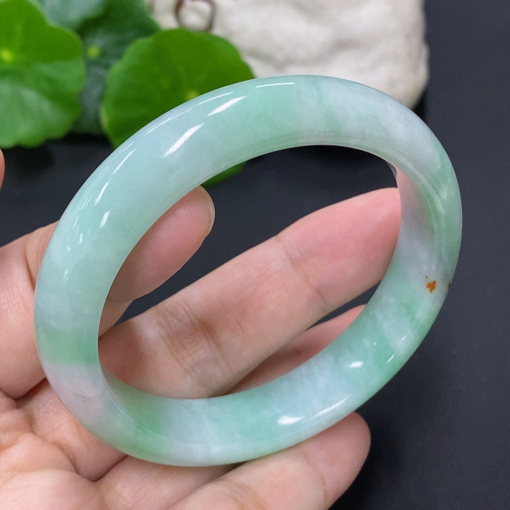Jadeite Round Bangle